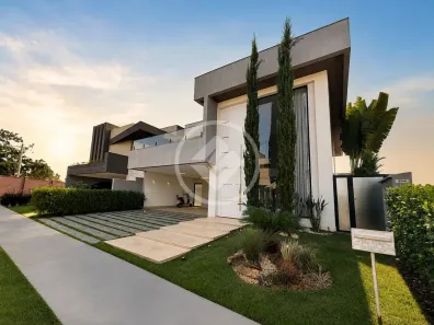 Casa de Condomínio com 4 Quartos à venda, 253m² no Jardins Porto, Senador Canedo