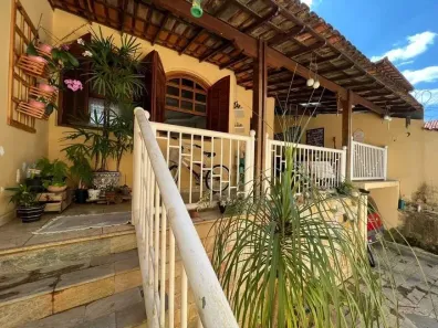 Casa com 3 Quartos à venda, 110m² no Planalto, Belo Horizonte