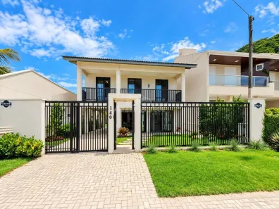 Casa com 5 Quartos à venda, 271m² no Guaratuba, Guaratuba