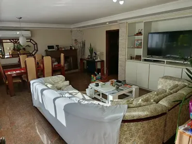Sobrado com 4 Quartos à venda, 371m² no Jardim Peri Peri, São Paulo