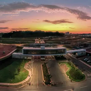 Lote/Terreno à venda, 938m² no Parque Cidade, Goiânia