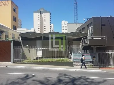 Imóvel Comercial com 3 Quartos para alugar, 263m² no Vila Boaventura, Jundiaí