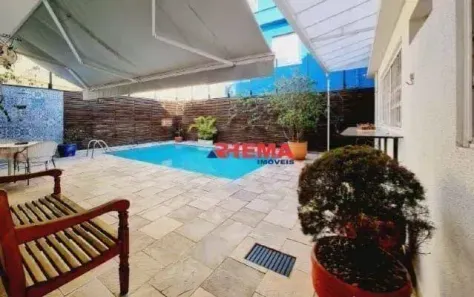 Sobrado com 5 Quartos à venda, 314m² no Boqueirão, Santos
