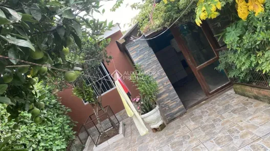 Casa com 2 Quartos à venda, 60m² no Restinga, Porto Alegre