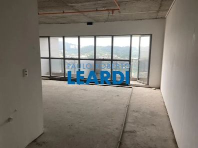 Sala Comercial à venda, 55m² no Dezoito do Forte Empresarial/Alphaville., Barueri