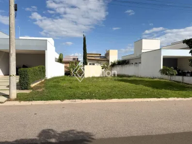 Lote/Terreno à venda, 300m² no Residencial Central Parque, Salto