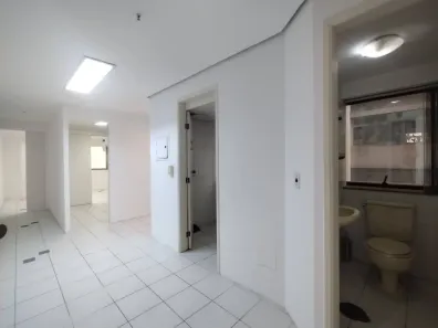 Sala Comercial para alugar, 45m² no Itaim Bibi, São Paulo