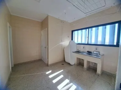 Apartamento com 4 Quartos para alugar, 500m² no Centro, Marília