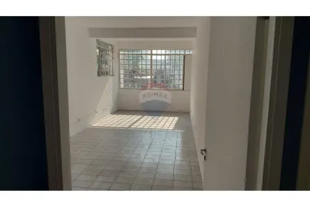 Sala Comercial para alugar, 180m² no Jardim São Dimas, São José dos Campos