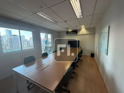 Sala Comercial à venda, 136m² no Cidade Monções, São Paulo