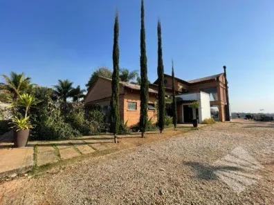 Casa de Condomínio com 3 Quartos para venda ou aluguel, 700m² no Chácaras Cataguá, Taubaté