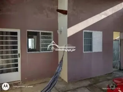 Casa de Condomínio com 2 Quartos à venda, 54m² no Parque Santo Antônio, Jacareí