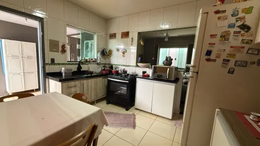 Casa com 4 Quartos à venda, 380m² no Vila Morangueira, Maringá