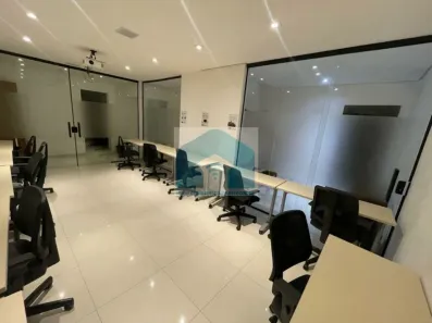Imóvel Comercial com 2 Quartos para alugar, 35m² no Jardim das Acácias, São Paulo