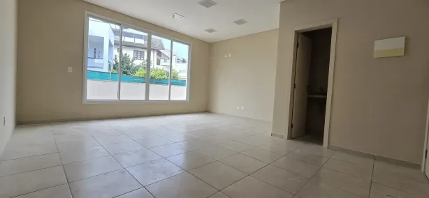 Sala Comercial para alugar, 28m² no Loteamento Urbanova II, São José dos Campos