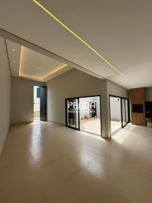 Casa de Condomínio com 3 Quartos à venda, 153m² no Grand Ville, Uberlândia