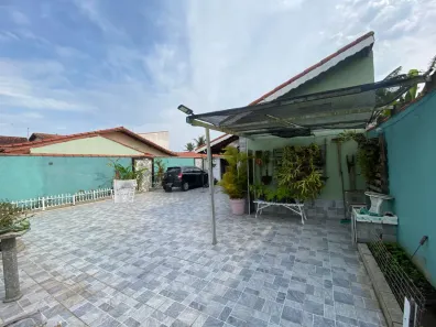 Casa com 3 Quartos à venda, 130m² no Balneario Gaivotas, Itanhaém