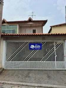 Sobrado com 4 Quartos para alugar, 219m² no Jardim Santa Cecília, Guarulhos
