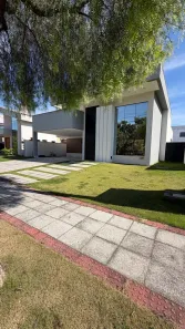 Apartamento com 4 Quartos para alugar, 244m² no Jacuhy, Serra