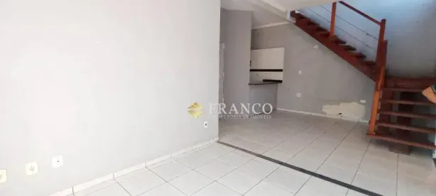 Sobrado com 4 Quartos à venda, 270m² no Jardim Gurilândia, Taubaté