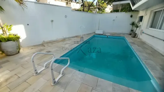 Casa de Condomínio com 3 Quartos à venda, 196m² no Urbanova IV-A, São José dos Campos