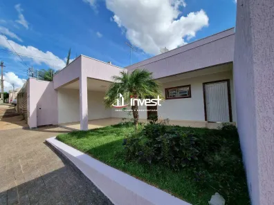 Casa de Condomínio com 3 Quartos para alugar, 130m² no Jardim Maracanã, Uberaba