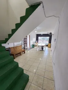 Sobrado com 5 Quartos à venda, 335m² no Vila Araguaia, São Paulo