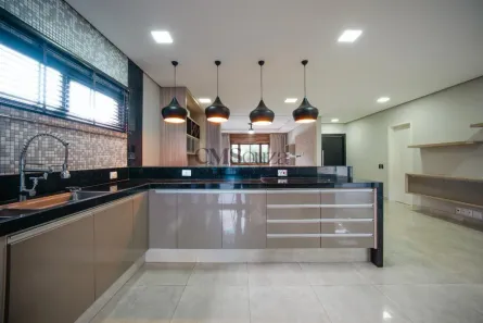 Casa de Condomínio com 3 Quartos para alugar, 347m² no Recanto do Salto, Londrina