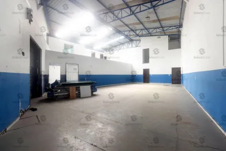 Sala Comercial para alugar, 290m² no Jardim Itapeva, Mauá