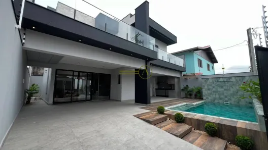 Sobrado com 4 Quartos à venda, 255m² no Parque Turistico, Peruíbe