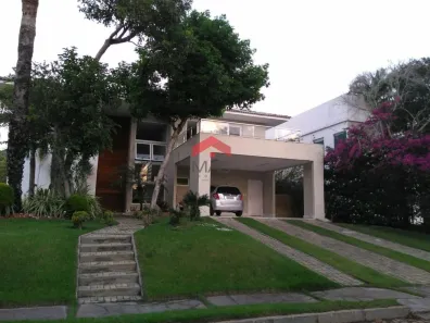 Casa de Condomínio com 5 Quartos para alugar, 550m² no Busca Vida (Abrantes), Camaçari