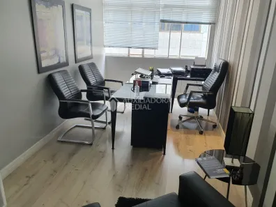 Sala Comercial à venda, 76m² no Centro Histórico, Porto Alegre