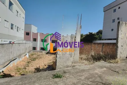 Lote/Terreno à venda, 275m² no Loteamento Nova Primavera, Poços de Caldas