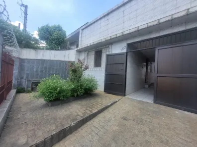 Casa com 2 Quartos à venda, 157m² no Rudge Ramos, São Bernardo do Campo