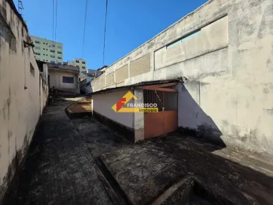 Casa com 3 Quartos à venda, 90m² no Centro, Divinópolis