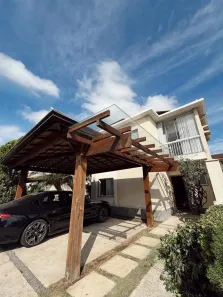 Casa com 3 Quartos à venda, 160m² no Colina de Laranjeiras, Serra