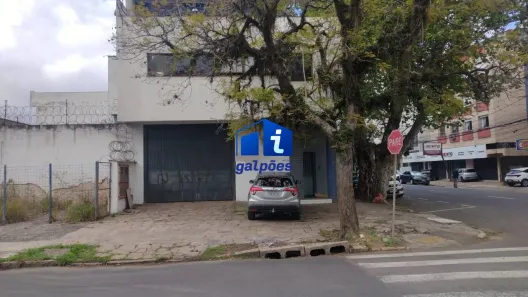 Prédio Comercial à venda, 300m² no Navegantes, Porto Alegre