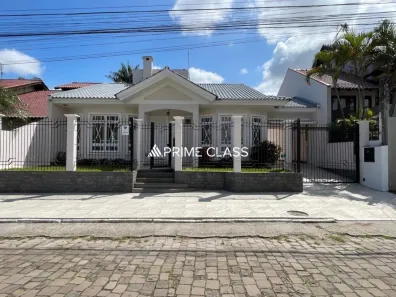 Casa com 3 Quartos para alugar, 200m² no Marechal Rondon, Canoas