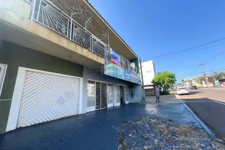 Prédio Comercial com 2 Quartos à venda, 277m² no Cancelli, Cascavel