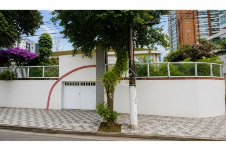 Ponto Comercial para alugar, 3996m² no Ponta da Praia, Santos