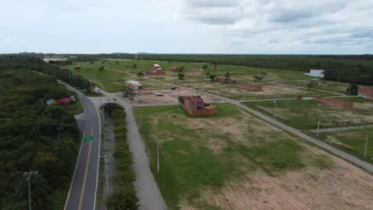 Lote/Terreno à venda, 150m² no Centro, Pindoretama