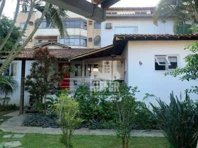 Casa com 10 Quartos à venda, 480m² no Vila Industrial, Arraial do Cabo