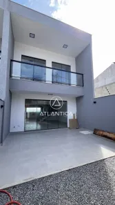 Casa com 3 Quartos à venda, 136m² no Cabiúnas, Macaé