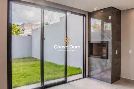 Sobrado com 3 Quartos à venda, 178m² no Região do Lago, Cascavel