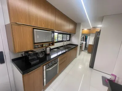 Apartamento com 3 Quartos à venda, 140m² no Adrianópolis, Manaus