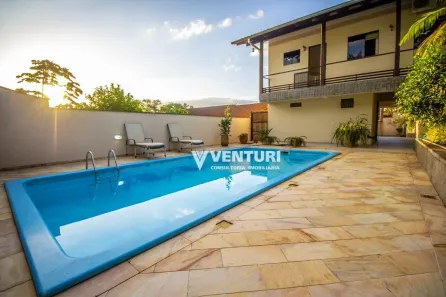 Casa com 4 Quartos à venda, 260m² no Itoupava Norte, Blumenau