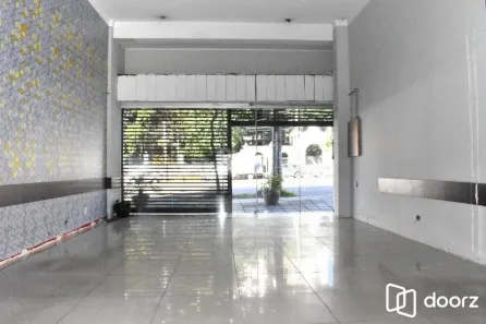 Ponto Comercial à venda, 218m² no Três Figueiras, Porto Alegre