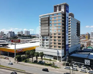 Sala Comercial à venda, 65m² no Barreiros, São José