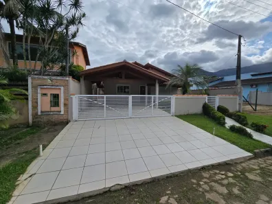 Casa de Condomínio com 3 Quartos à venda, 384m² no Mar Verde II, Caraguatatuba