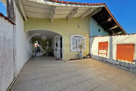 Casa com 2 Quartos à venda, 106m² no , Peruíbe